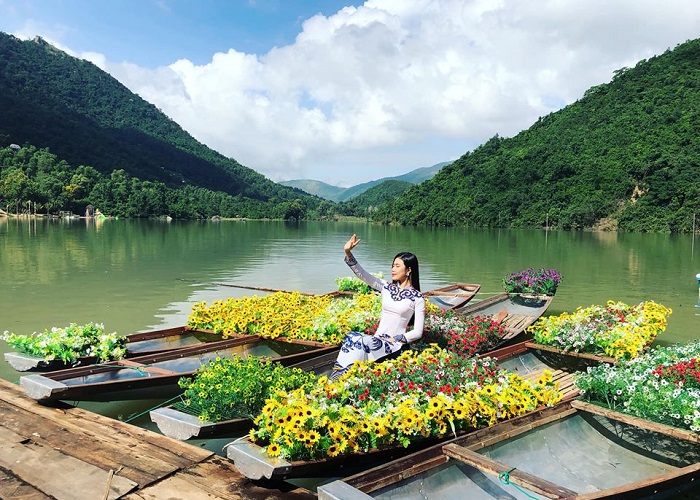 Khu du lịch Hồ Kênh Hạ
