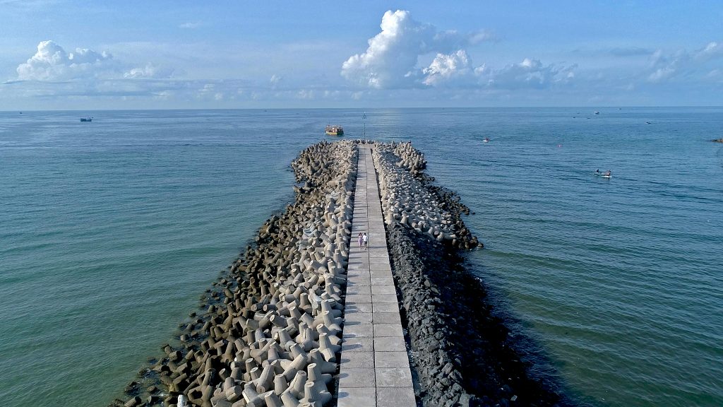 Cầu Cảng Bình Châu