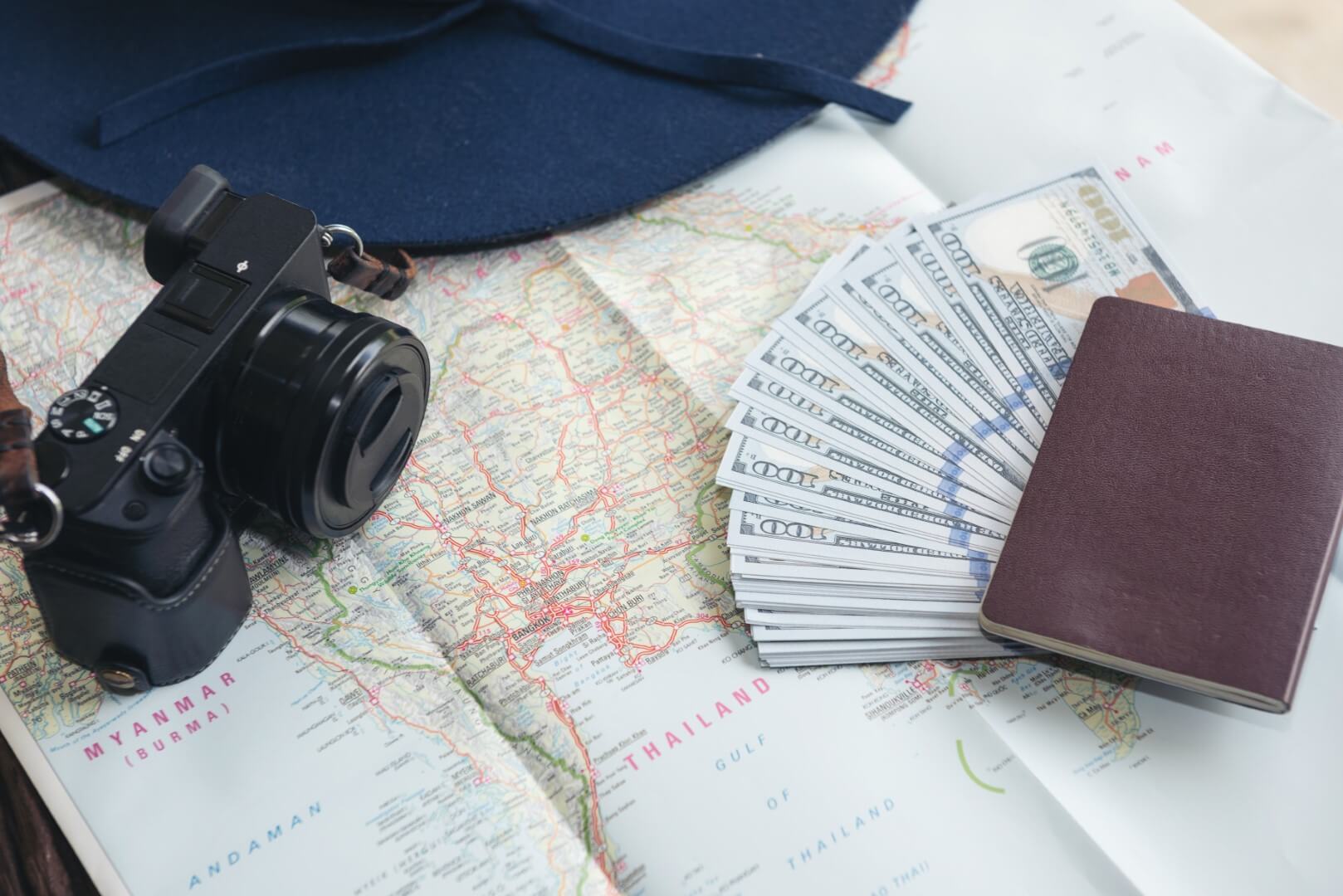 kinh nghiệm xin visa du lịch với hộ chiếu trắng