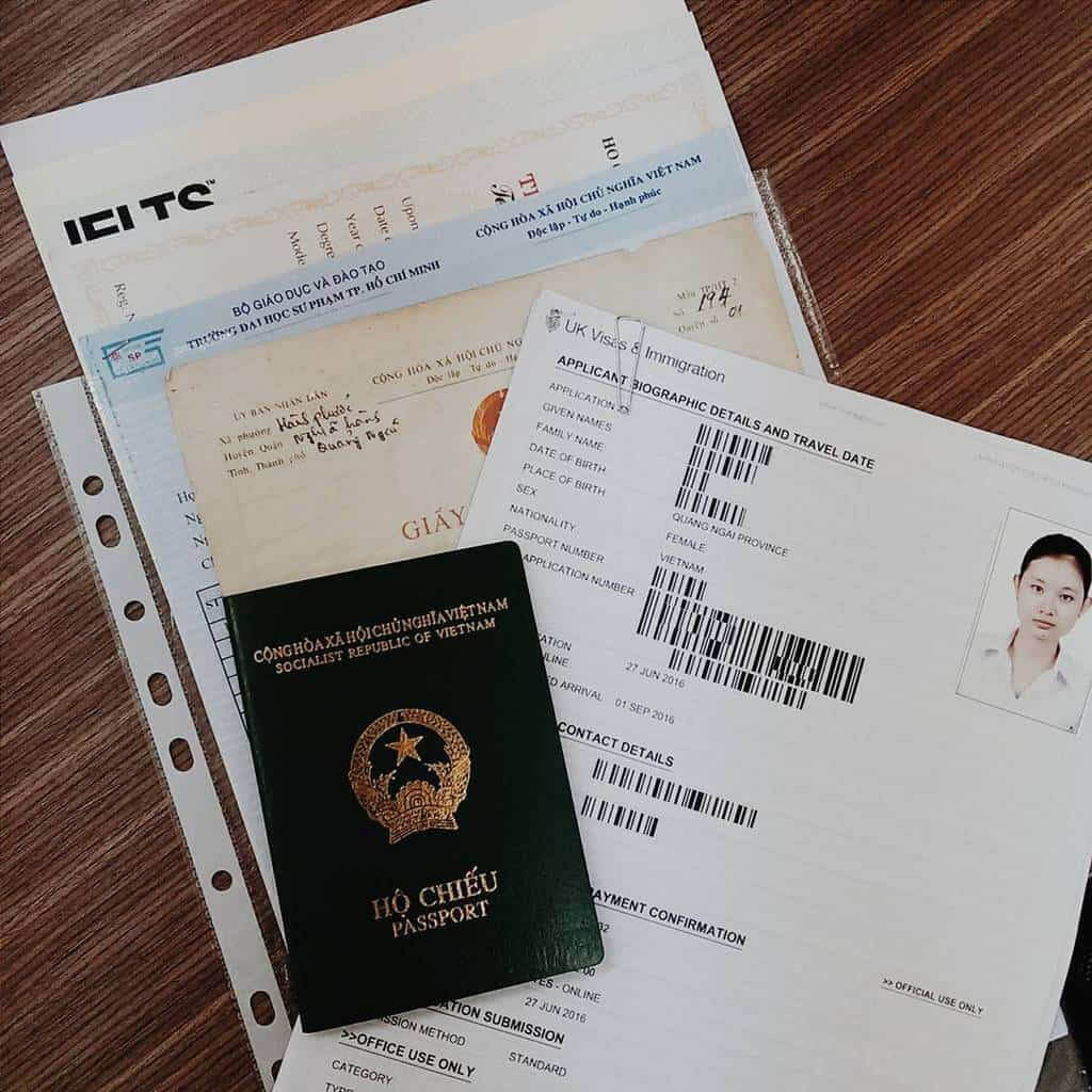 chuẩn bị hồ sơ xin cấp visa với hộ chiếu trắng
