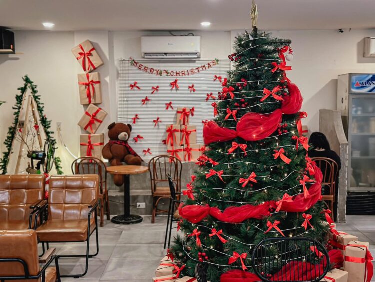 10 Quán Cafe Nha Trang, Trang Trí Giáng Sinh Noel 2024 Sống Ảo Siêu Chất