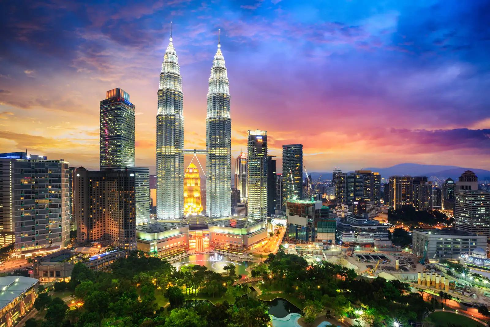 Checkin Malaysia 2025 & Khám Phá Du Lịch & Ẩm Thực A-Z