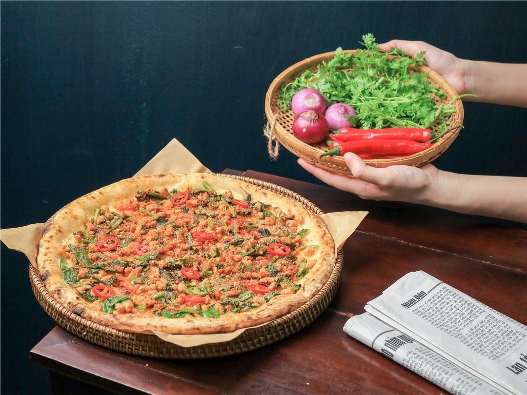 Pizza Lạp Xưởng H'Mông: Món Ngon Độc Quyền Chỉ Có Ở Sa Pa Lào Cai