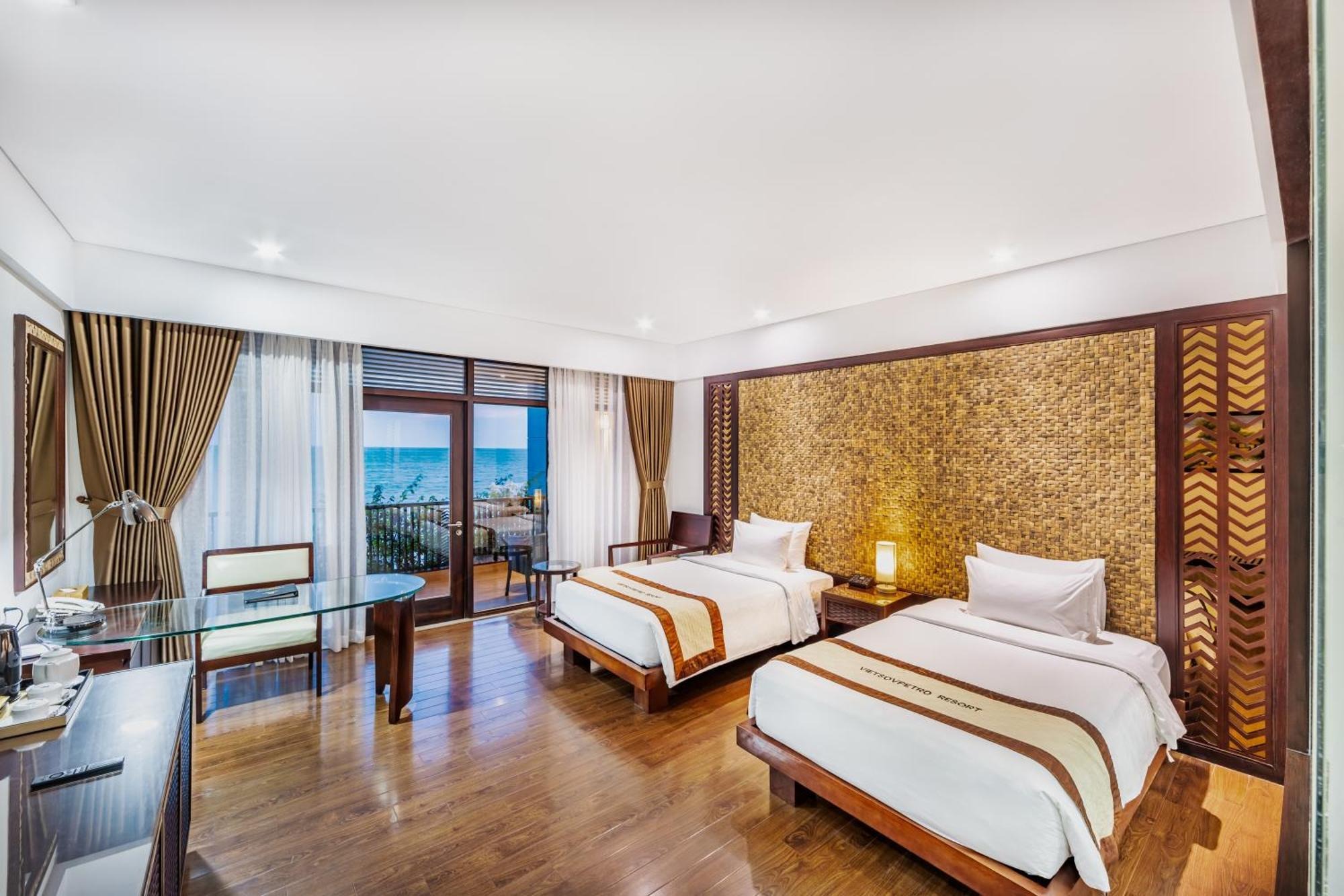 Vietsovpetro Hồ Tràm Beach Resort & Spa - Resort Vũng Tàu cho gia đình