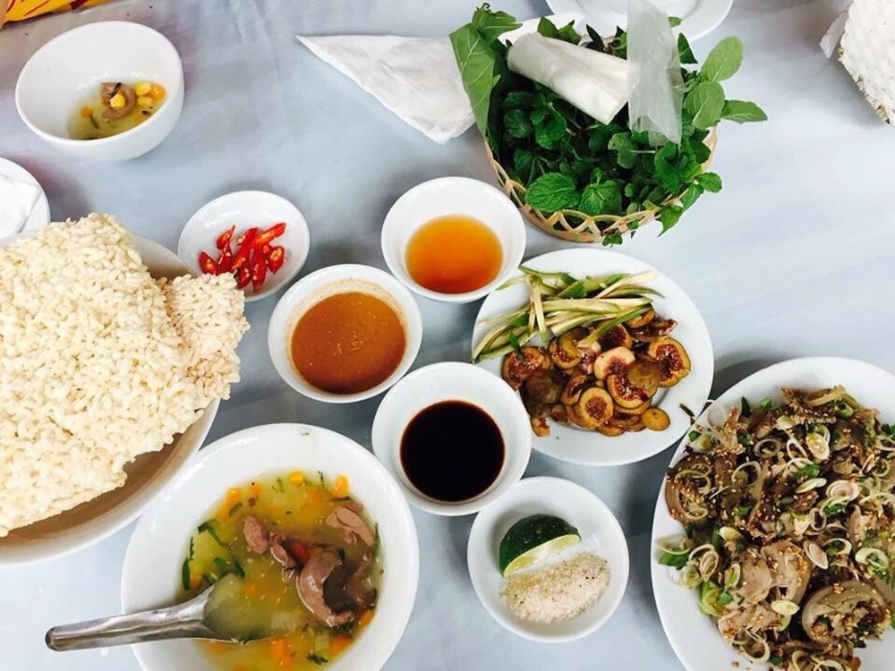 top-7-nhung-quan-de-ninh-binh-ngon-nuc-tieng 11
