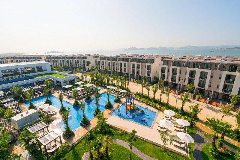 Top 5 resort Hạ Long cao cấp nhất bạn nên trải nghiệm 9
